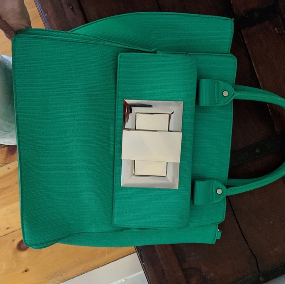 2 purses - Picture 4 of 10